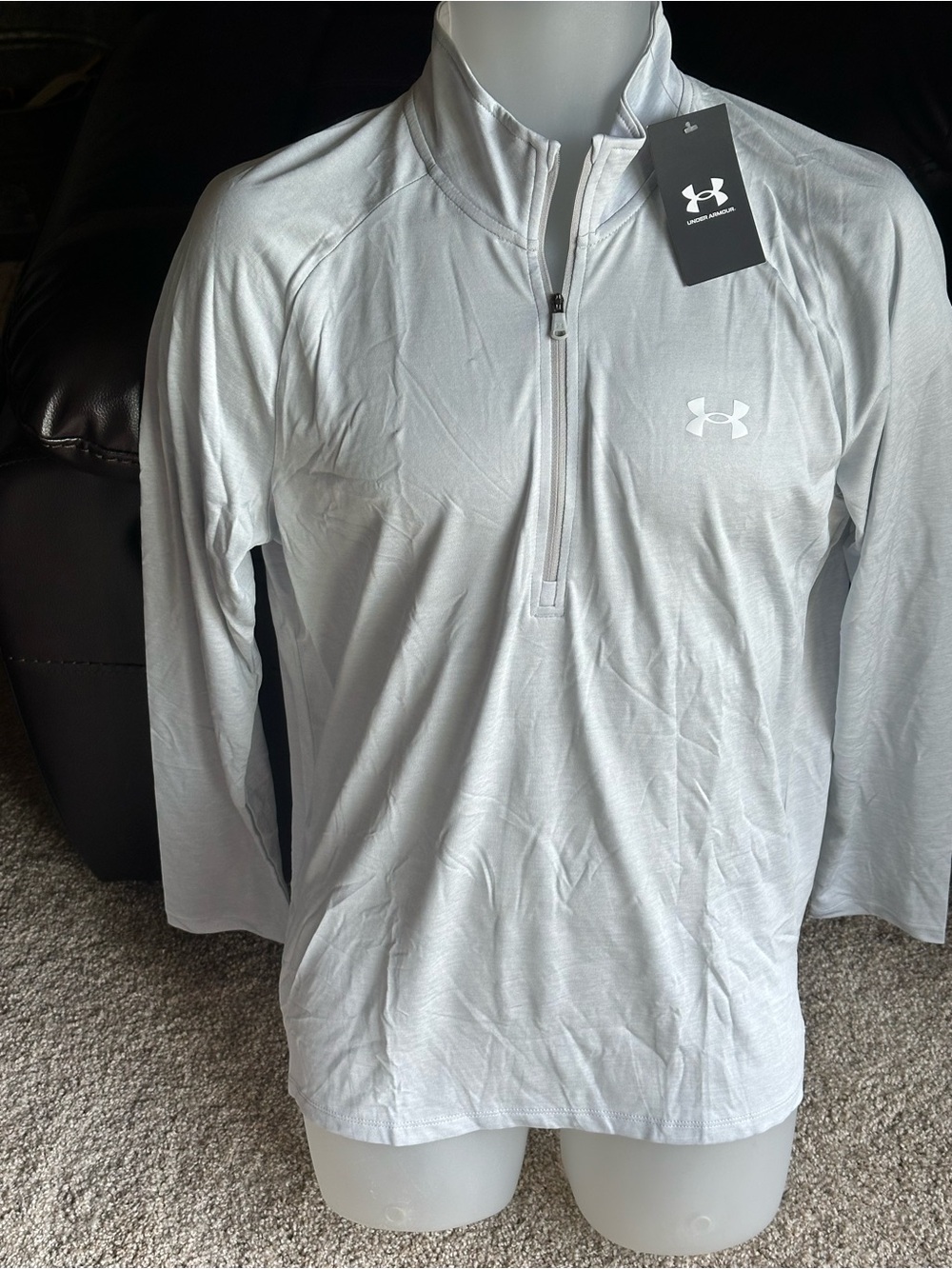 NWT Men’s Under Armour Light Gray 1/4 Zip Pullover